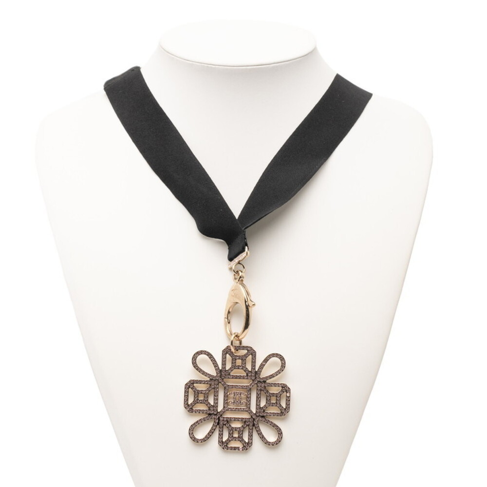 CHANEL Black Logo Necklace - Picture 7 of 7